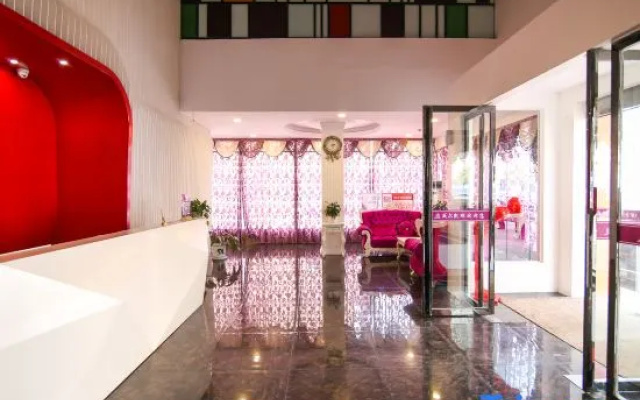 Tang River Will Kaileen Hotel
