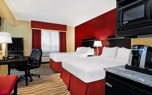 Holiday Inn Express & Suites Cotulla by IHG