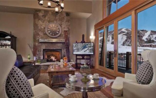 Sunshine Peak Chalet