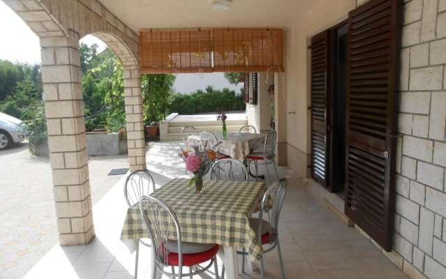 Desy - Free Parking & BBQ - SA1