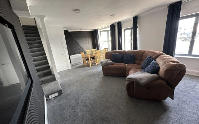 Quayside Quarters Harbourside Apartment