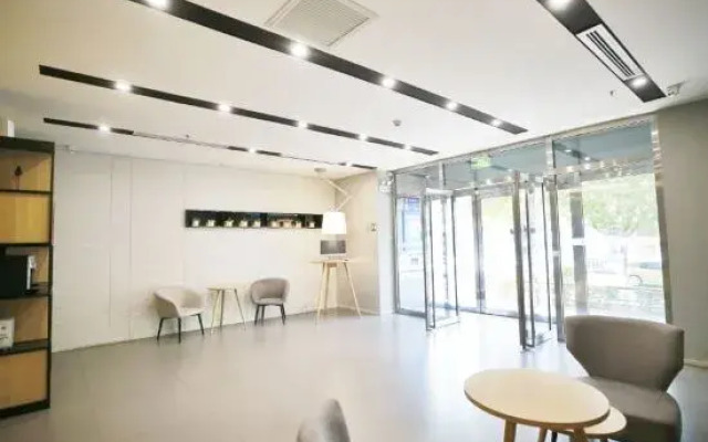 Homeinn Selected Hotel (Shenyang Zhongjie Imperial Palace Hang Lung Plaza)