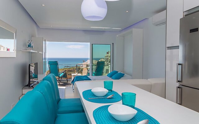 Dream View 50m from the beach