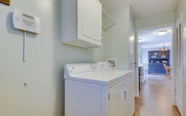 Gravois Mills Home: Boating Vacation!
