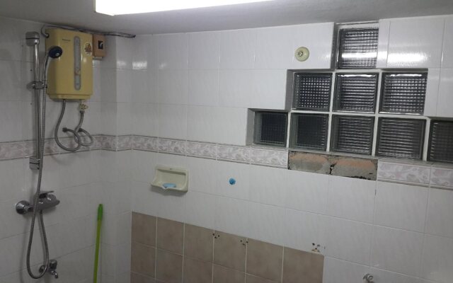 COC Guest House & Hostel