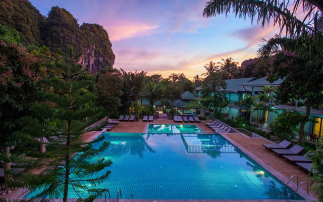 Dream Valley Resort Tonsai Beach