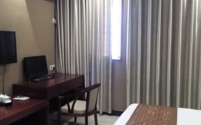 Fulin Business Hotel