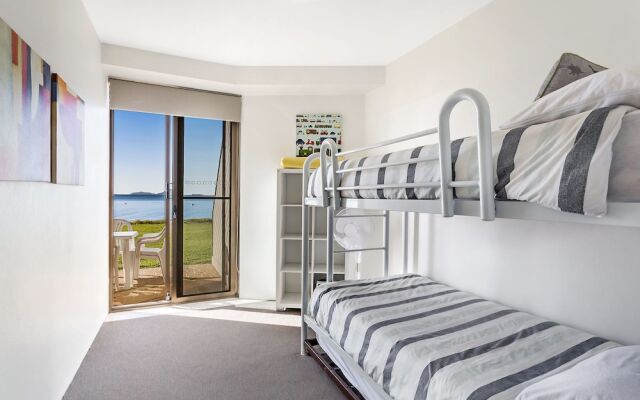 Soldiers Point Road, Harbourside, Unit 02, 07