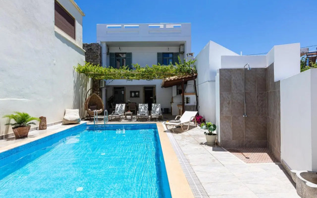 Villa Aprinia