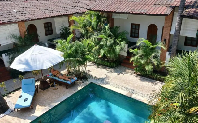 White Coconut Cottage