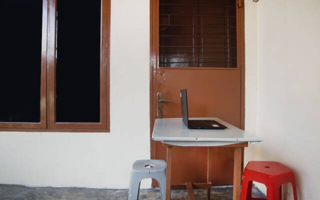 SPOT ON 91977 Kost Ketapang Syariah