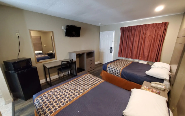 River Inn Motel