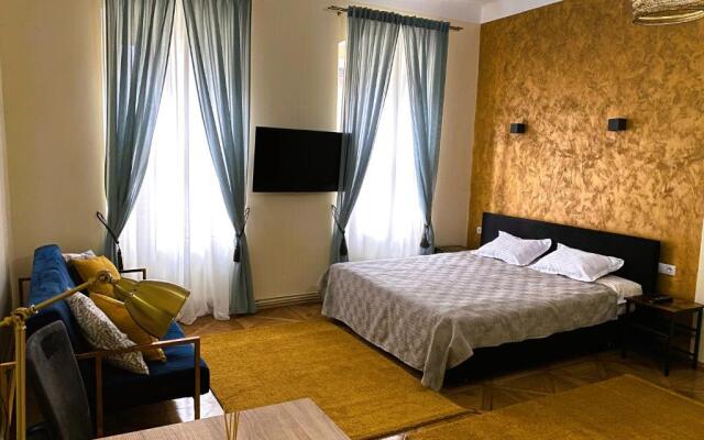 BOEM 2 Sibiu Old Town