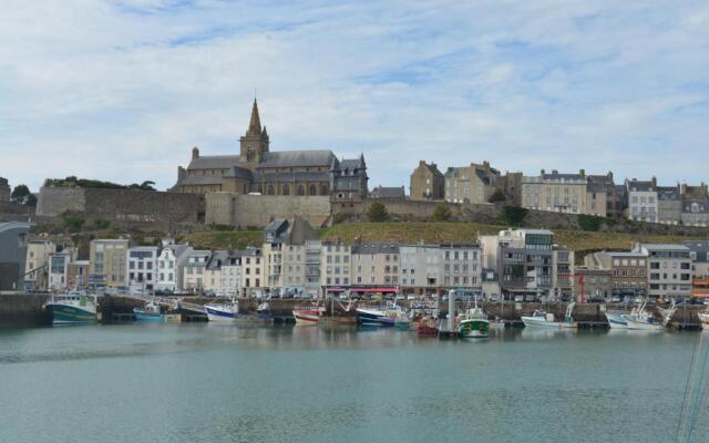 Granville plage normandie mont saint Michel
