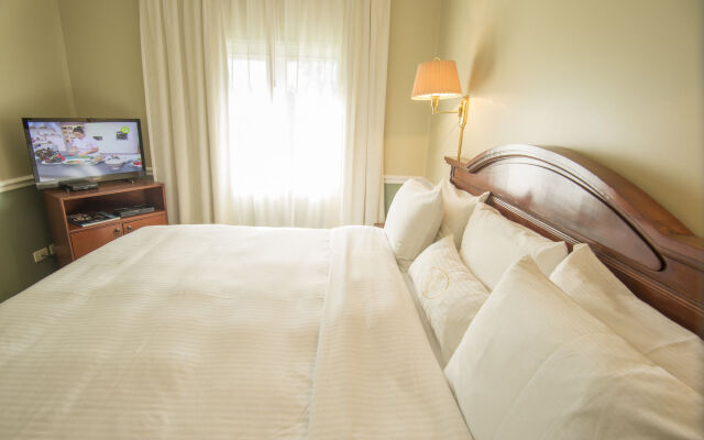 Hotel Villa Morra Suites