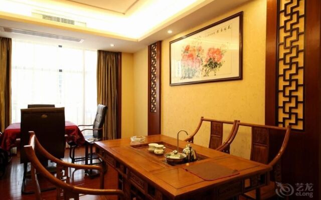 Xinlongcheng Hotel