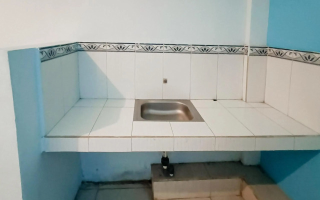 OYO 2450 Hening Homestay Near Pantai Tanjung Bias