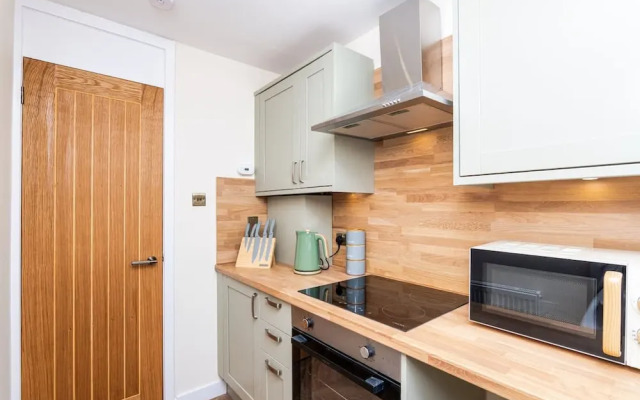 1 Bed Cozy Apartment-parking