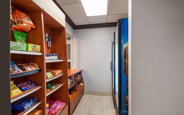 Sonesta ES Suites Dulles Airport