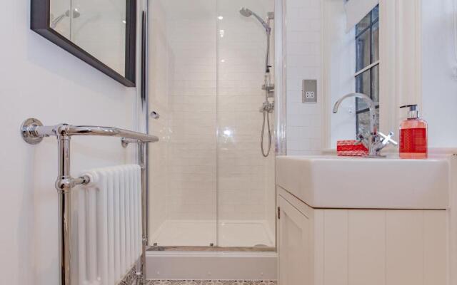 Oxfordshire Living - The Churchill Apartment - Woodstock