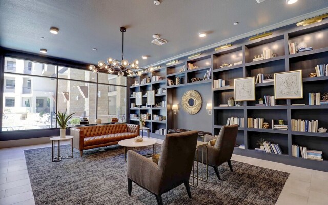 Private Rooftop Terrace WalkScore-4020