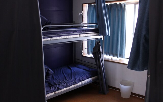 ATTA Toyosaki - Hostel