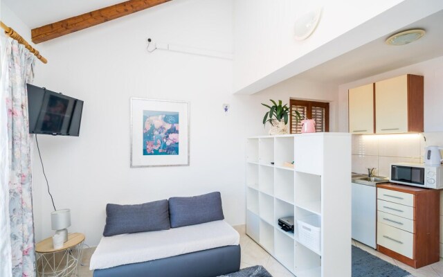 Stunning Apartment in Cavtat With 1 Bedrooms and Wifi
