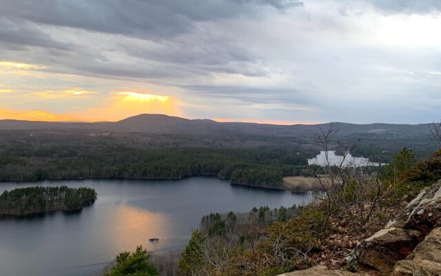 Youngtown Inn & Restaurant