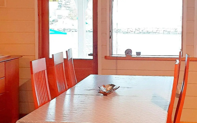 7 Person Holiday Home in Bokn-by Traum