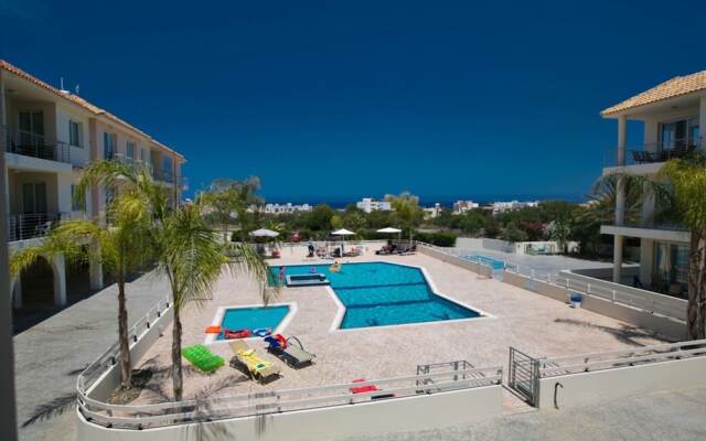 Beautiful Apartment With Communal Pool, Protaras Apartment 1287