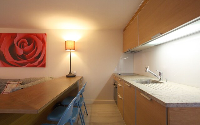 Appartements Paris Centre - At Home-Hotel