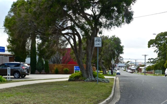 Inverloch Central Motor Inn