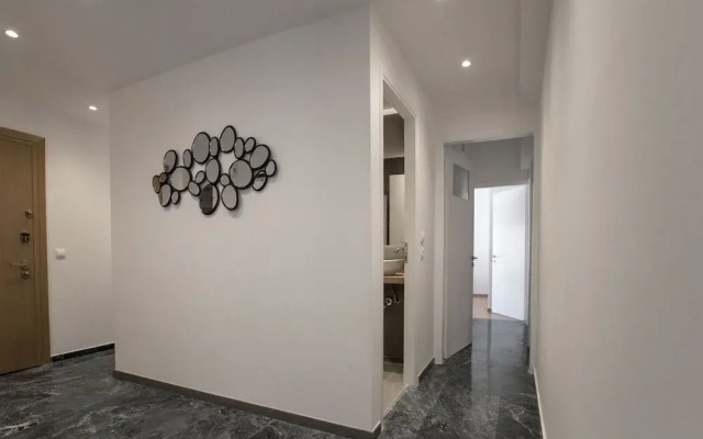 Roomy & Comfortable Apt Near Acropolis by GHH