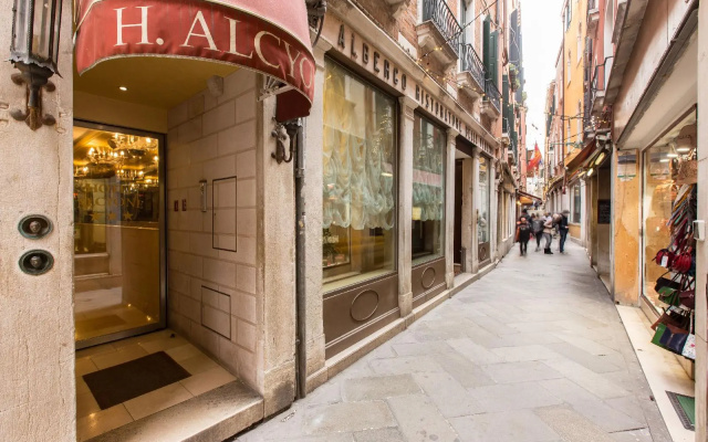 Hotel Alcyone