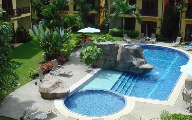 Club Del Sol by Dream Makers