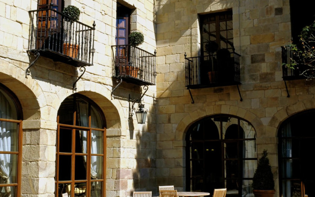 Parador De Santillana De Gil Blas