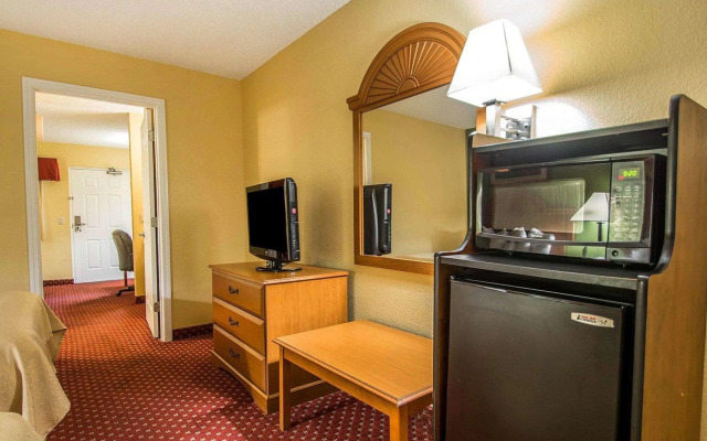 Quality Inn & Suites Mt Dora North