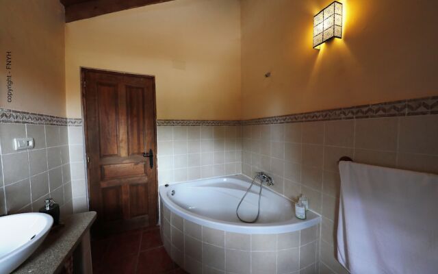 Campanarios de Azaba