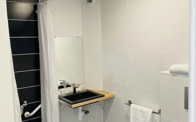 Premiere Classe Rennes Ouest - Le Rheu