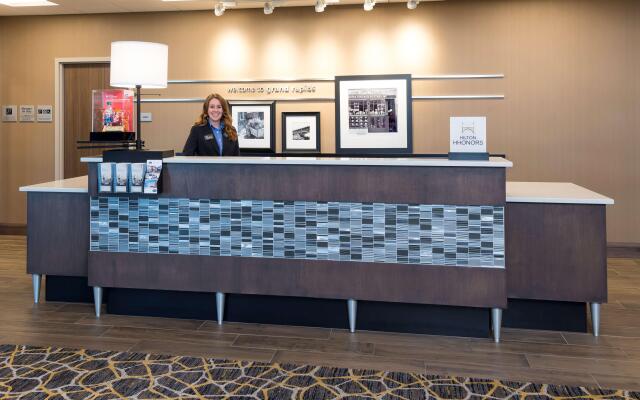 Hampton Inn & Suites Grand Rapids Downtown