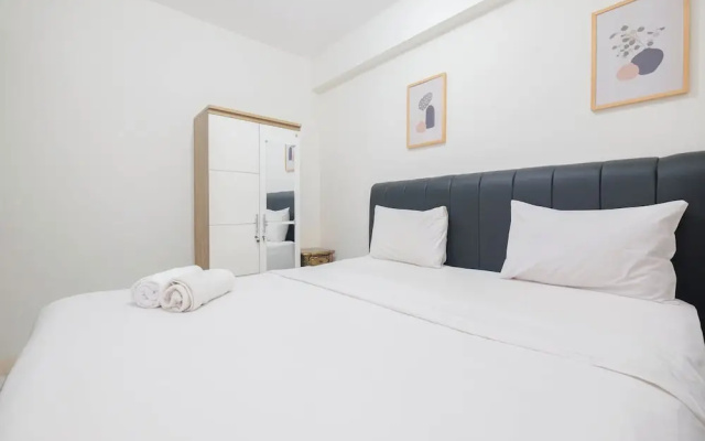 Comfort and Homey 2BR at Podomoro Golf View Apartment – Guest Rooms – Depok