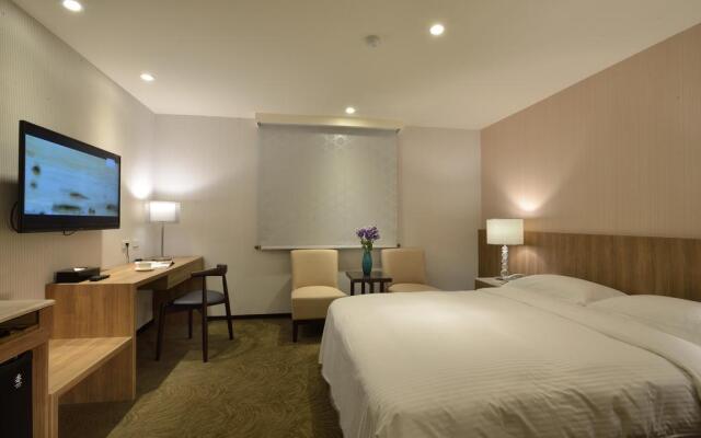Yolai Hotel