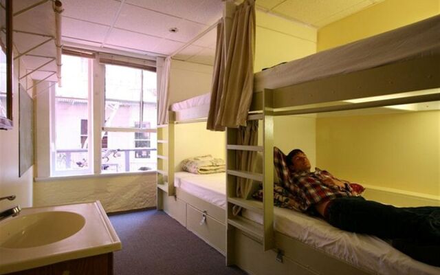 Adelaide Hostel