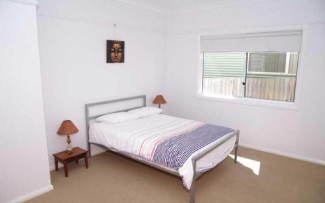 Hampstead, 32 Main Street