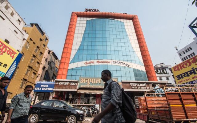 OYO Flagship 24088 Hotel City Centre