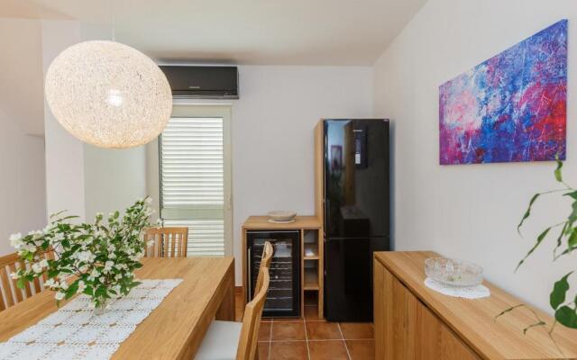Deluxe Villa Apartment