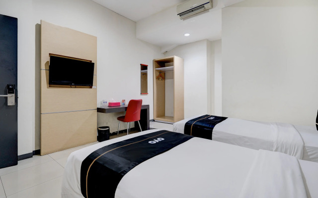 Townhouse Oak Cihampelas Near Ciwalk Formerly Promenade Hotel