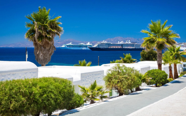 Mykonos Beach Hotel