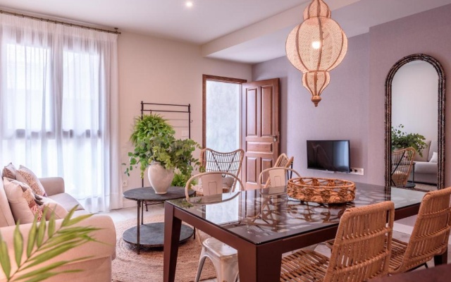 CANDIL SUITE Origen