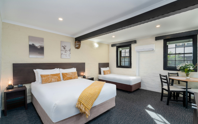 Leisure Inn Penny Royal Hotel & Apartments
